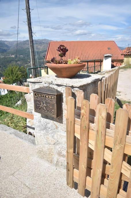 Casinha Estrela Da Encosta - Geres Villa Vieira do Minho Exterior photo